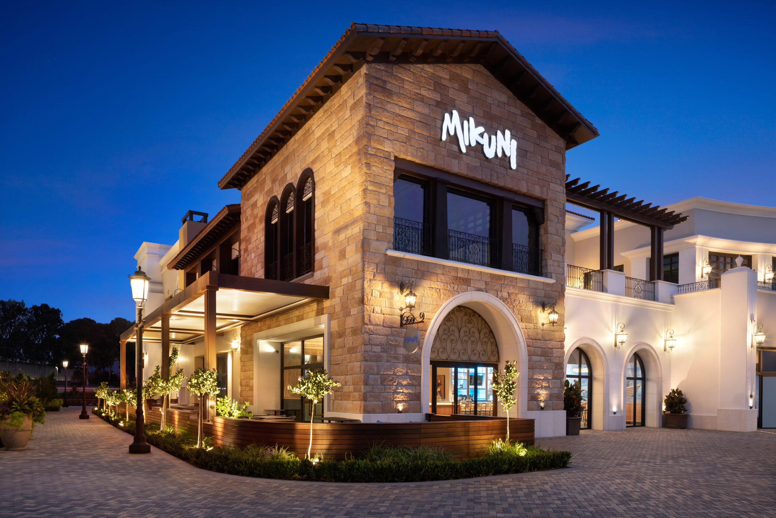 Mikuni restaurant Concord location exterior