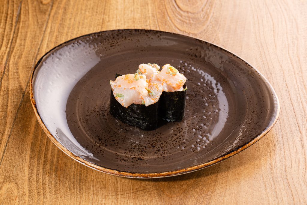 Two Scallop with mayo Nigiri