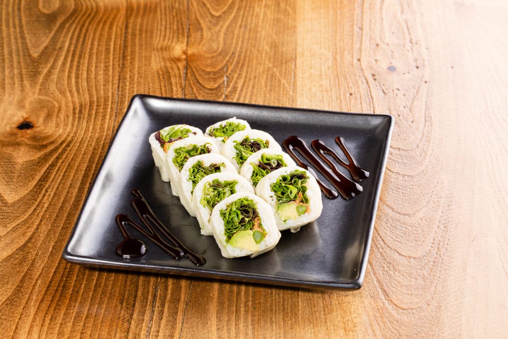 Blanched asparagus, avocado, mixed greens, inari, soy wrap, teriyaki sauce sushi roll