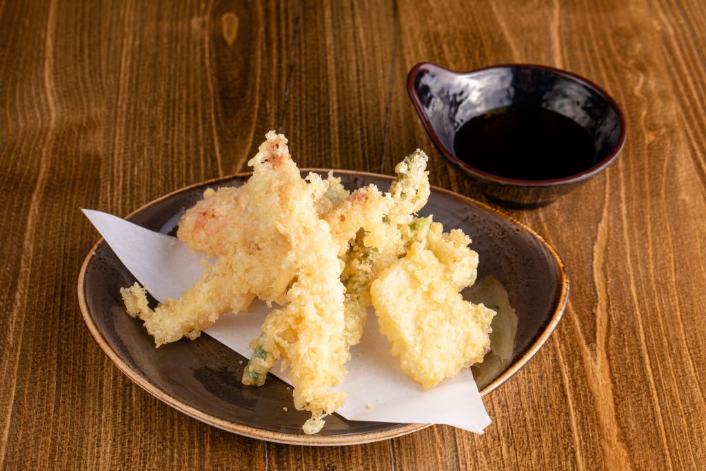 Choice of shrimp, seasonal vegetables or mix of both