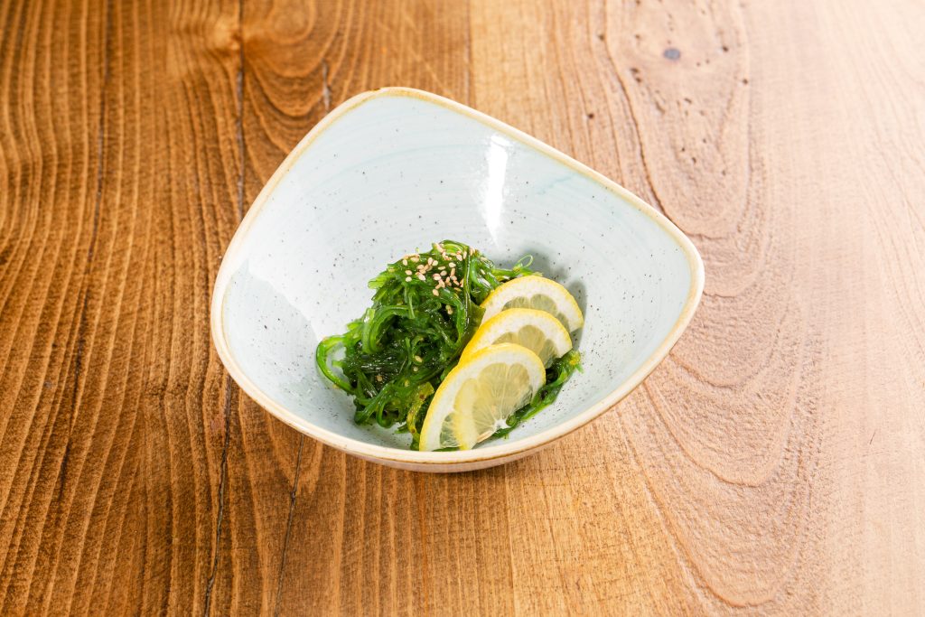 Wakame seaweed salad